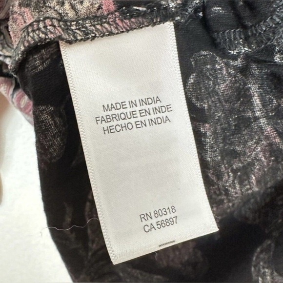 Lucky Brand Womens Boho Top 1X Black Floral 3/4 Sleeve Cottagecore Peasant - Picture 6 of 6